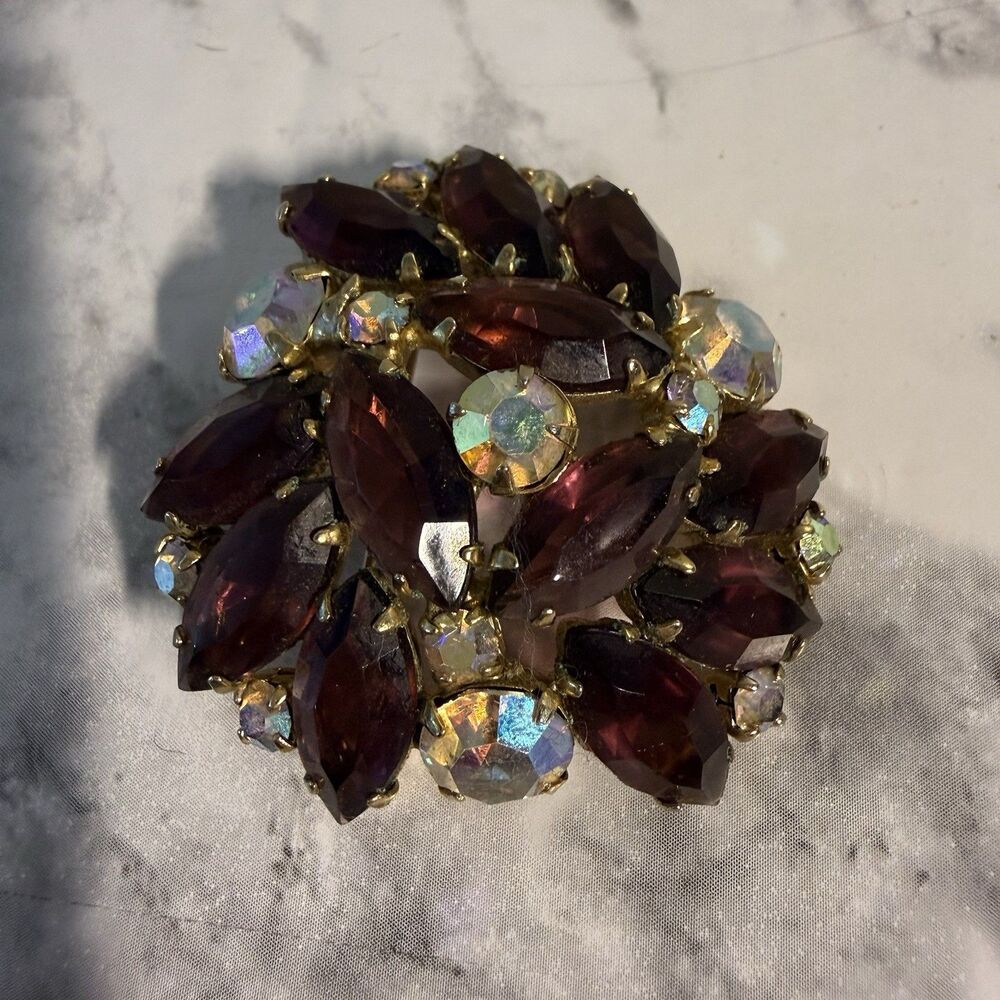 VTG Unsigned Rhinestone Brooch Amethyst Purple Marquise AB Crystals 1950s Pin 2"